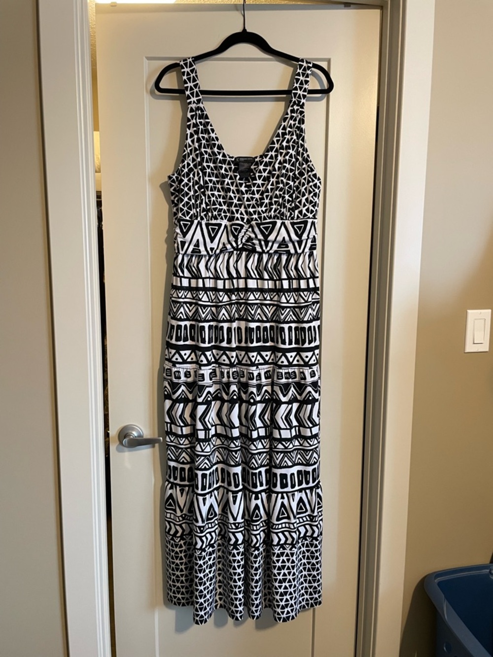INC International Concepts Black and White Geometric Maxi Dress